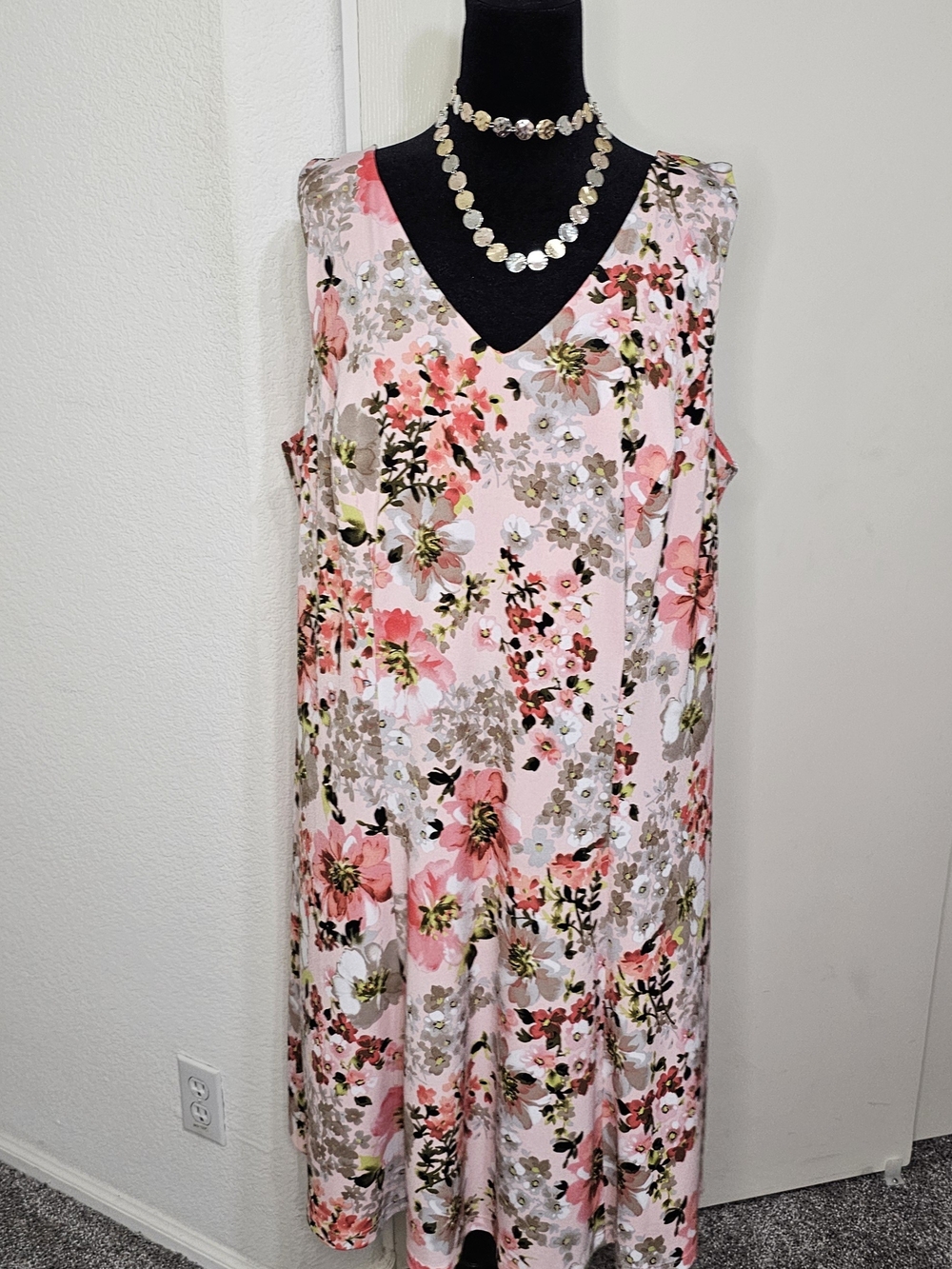 Db Established 1962 Sleeveless V-Neck Pink Floral Summer Dress Sz 20